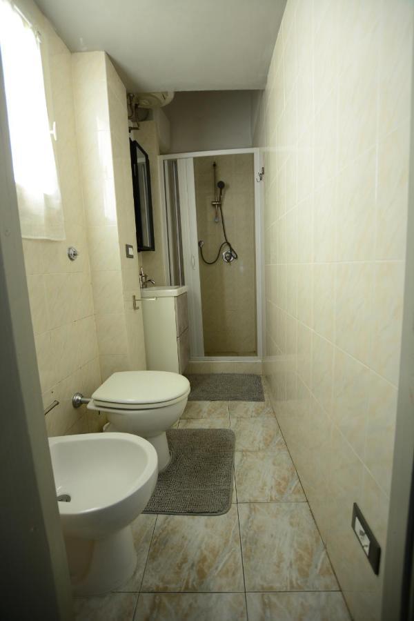 Vicky Apartment Firenze Esterno foto